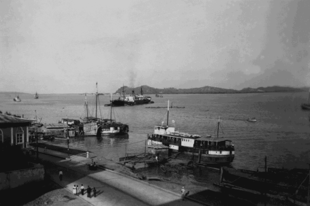1946-Guayaquil-Pier