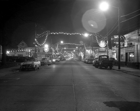 christmas-lights-red-bank-monmouth-street-1957-G85