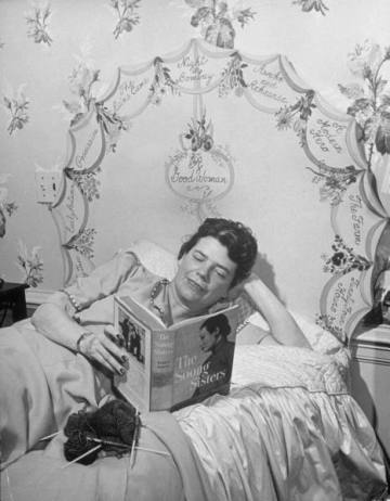 mrs-louis-bromfeld-reading-in-bed