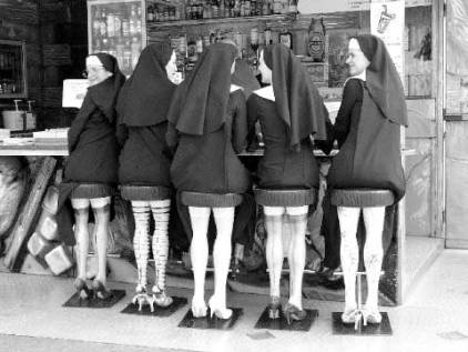 nuns1