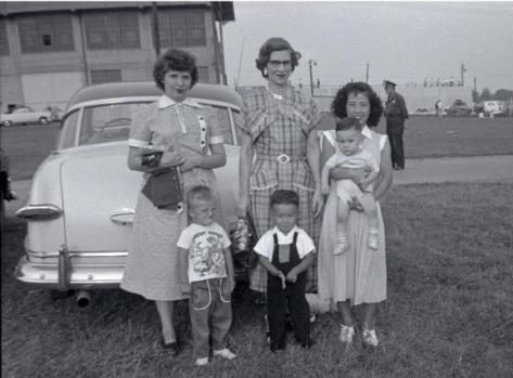 1953 Canfield Entourage 001 Adobe cropped tight -25