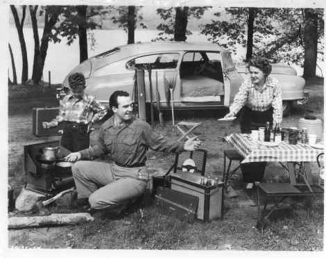 47-nash-bed-picnic