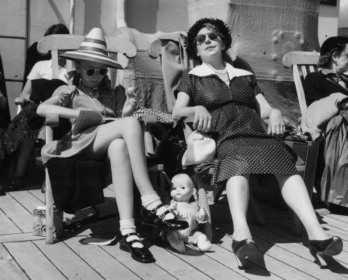 ss-140708-throwback-summer-fashion-14.today-ss-slide-desktop