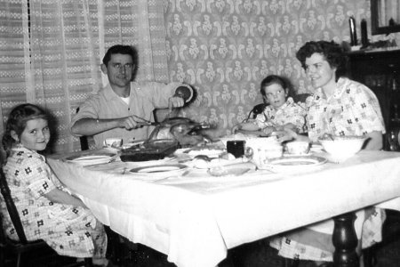 Guy family at Thanksgiving dinner
