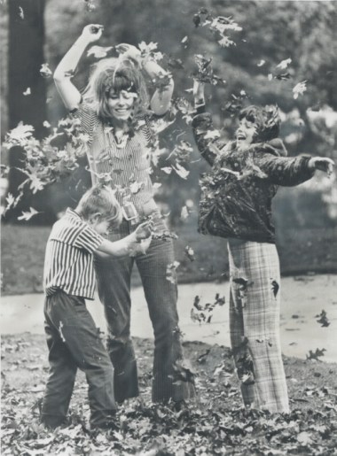 1973-Autumn-leaves-may-indicate-the-year-is-dying-but-they-make-sure-it-goes-out-in-a-blaze-of-glory.