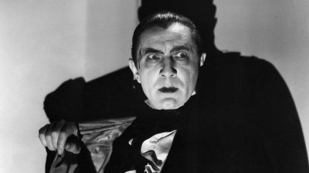 bela-lugosi-dracula-still-gty-jc-180410_hpMain_16x9_992